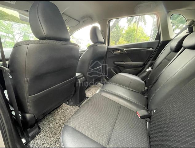 2017 Honda JAZZ 1.5 V (A) - 5