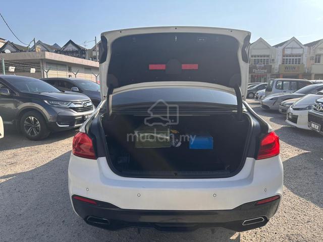 2018 BMW 530e Sport 2.0 Hybrid (A) | 19” Rim - 2