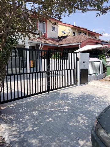 Rumah Untuk Disewa 1