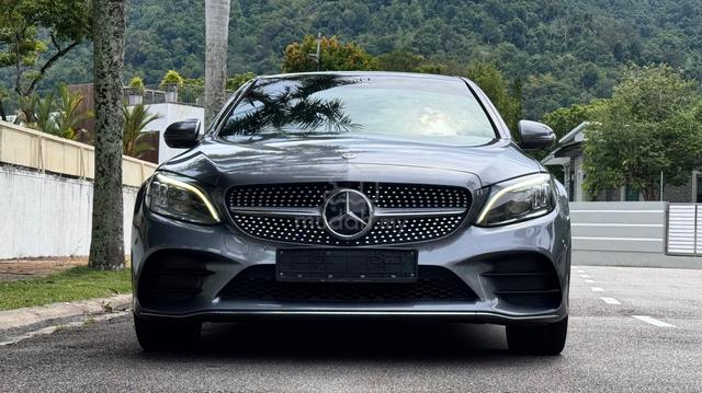 2018 Mercedes Benz C300 4MATIC 2.0 (A)*High Spec - 2