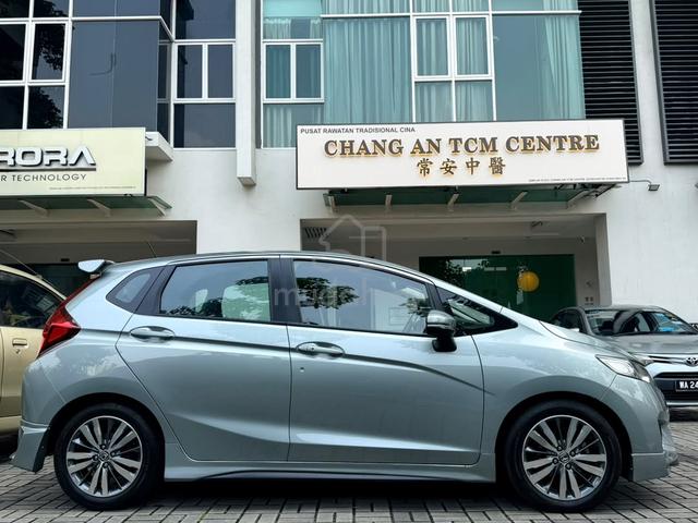 PUSH START 🌟 2015 Honda JAZZ 1.5 V REVERSE CAM - 4