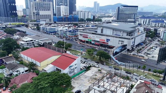 Commercial Land Ampang Utama Ampang Point mainroad 1