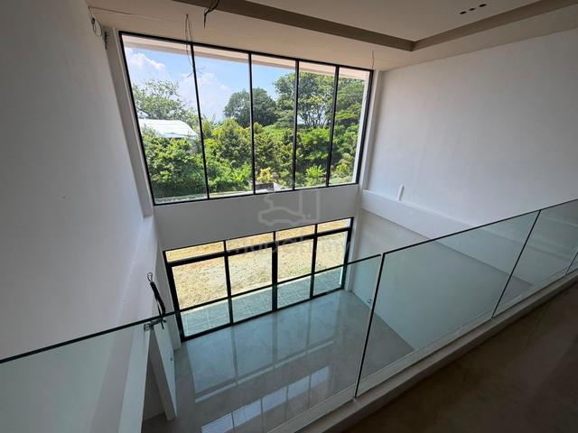 All new corner unit 2 storey bungalow Minden Heights Gelugor 1