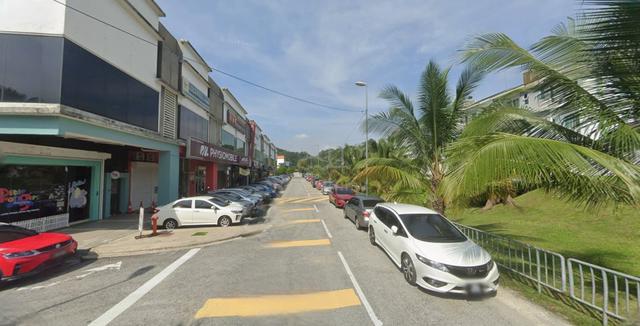 dataran wangsa 2 sty shoplot+basement .freehold-22x75-wangsa melawati 1