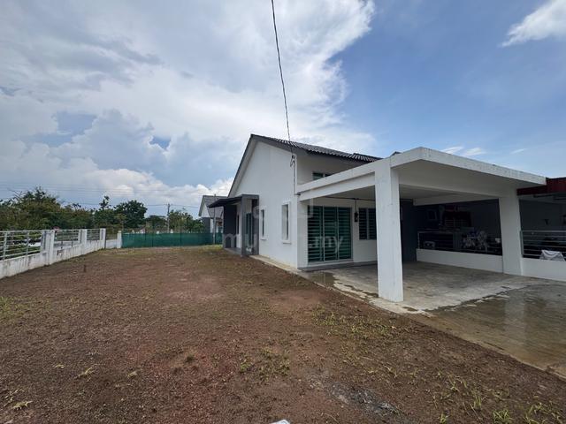 Bukit Banyan Citra Terrace Corner For Rent 1