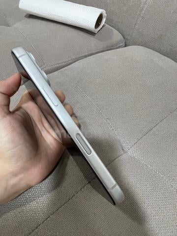 iphone 17 pro 256 gb - photo 3 of 6