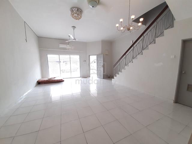 NEAR KTM SERENDAH 4 Room 2 storey Terrace Antara Gapi SERENDAH 1