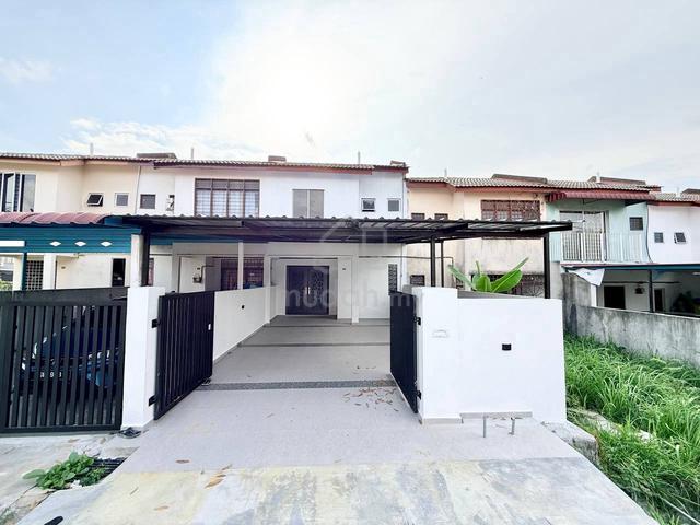 FULLY RENOVATED 2 Storey Jalan Bakawali, Bukit Sentosa, Rawang 1