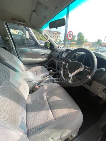 2005 Toyota HILUX 2.5 G MY05 KUN25R (A) - 5