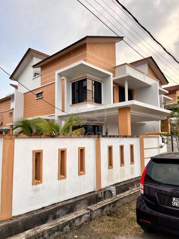 Partially Furnished Semi-Detached House For Rent at Taman Alam Perdana 1