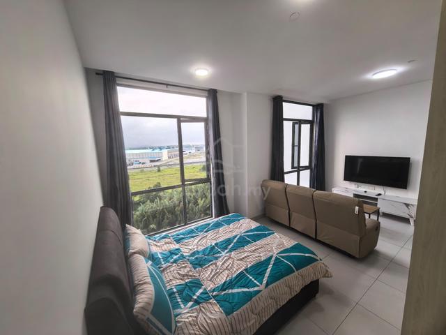 Renna Residence @ The NorthBank 1