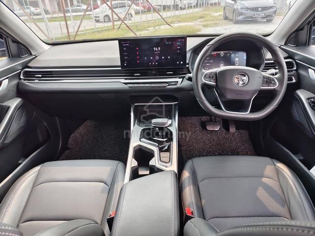 2024 Proton S70 1.5 Flagship F/Service Like New - 3