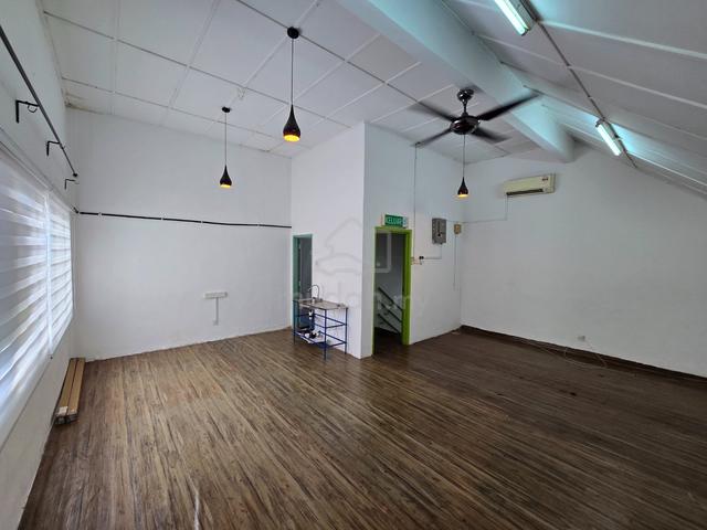 Brp 1, Bukit Rahman Putra, Sungai Buloh, 3rd Floor Office, Jalan 1/4 1
