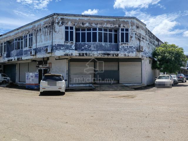 1.5 Storey Adjoining Terrace Light Industry|Permatang Tinggi |For Rent 1