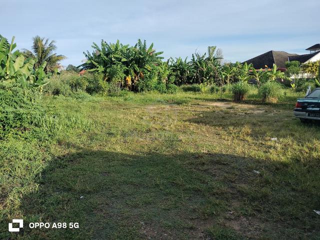 tanah comel, rata Dan telah Di tambun.Boleh terus dibangunkan 1