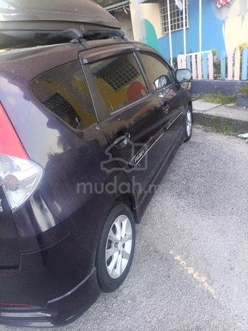 2012 Perodua ALZA 1.5 EZI (A) - 2