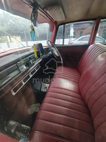 1995 Mercedes Benz 200 2.0 W110 (M) - 4