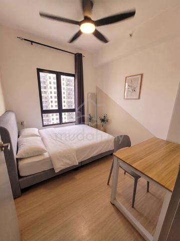 Room Rental at M Luna Kepong Near Kiara Bay, MRR2 & Metro Lake 1