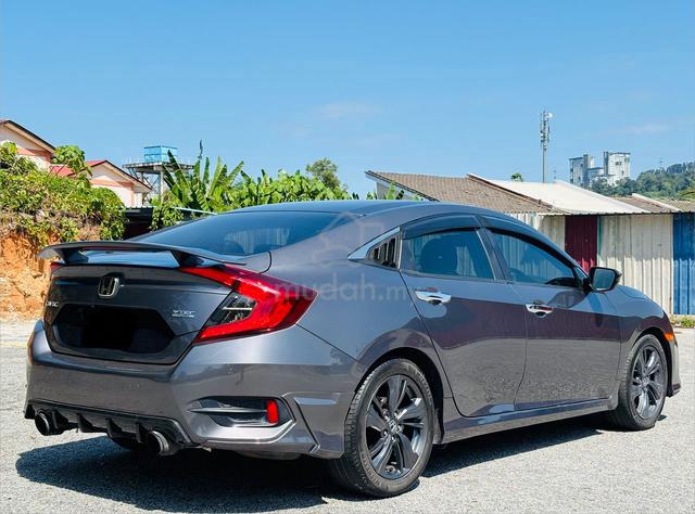 2018 Honda CIVIC FC 1.5 TC-PREMIUM FULL LOAN#9770 - 5