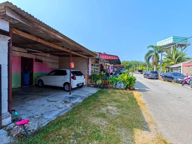 [RUMAH AWAM] Teres Setingkat, Taman Seri Kemendor, Jasin, Melaka 1