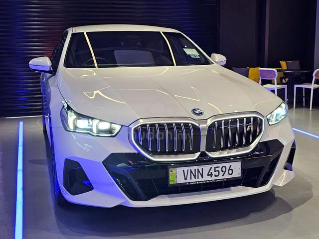 Bmw I5 EDRIVE40 M SPORT G60 5 Series Local Bmw - 1