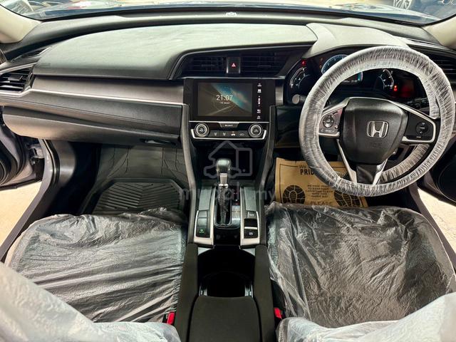 2017 Honda CIVIC 1.8 I-VTEC (A) / GOOD CONDITION - 4