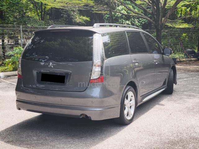 Mitsubishi GRANDIS 2.4 MIVEC ENHANCED (A) FACELIFT - 3