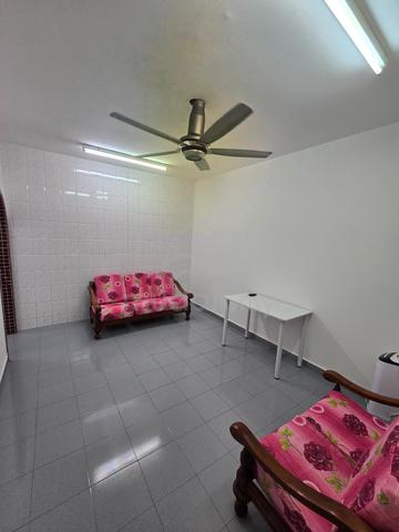 Pangsapuri Pelangi 1