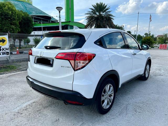 2016 Honda HR-V 1.8 V (A) 1THN WARANTY LOAN KEDAI - 5