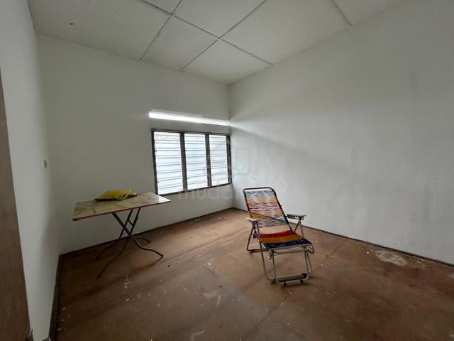 Taman Wing Onn Single Storey House For Sale 22x70 Ipoh Perak 4