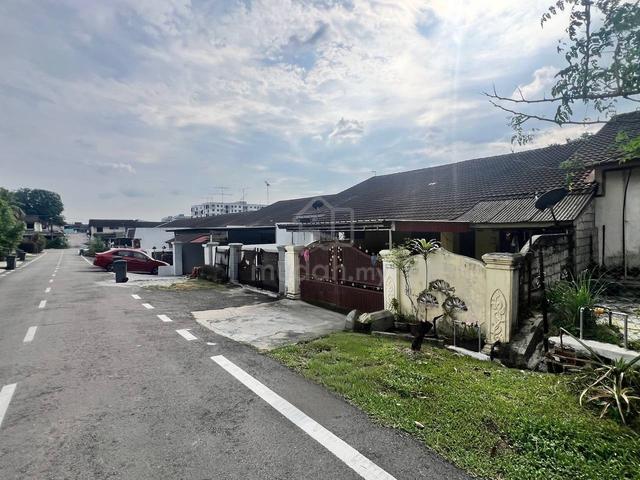 Taman Seri Senai Beside of Econsave Single Storey House (Tenanted) 1