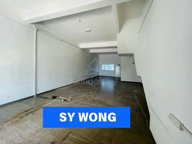 【Cheapest】G/F shoplot Facing road at Eco Borealis, near Sinaran,Camdon 2