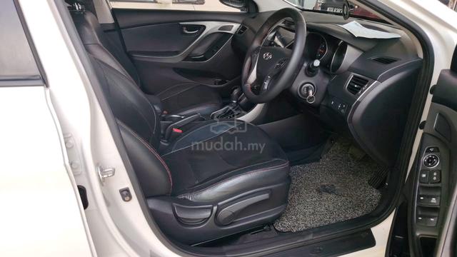 2015 Hyundai ELANTRA 1.6 ELEGANCE FACELIFT (A) - 2