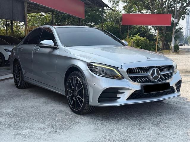 2019 Mercedes Benz C300 2.0 AMG LIN (A) LOAN KEDAI - 1