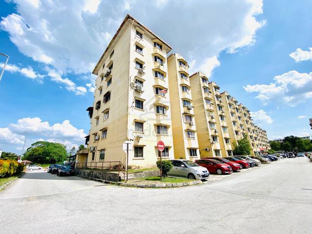 Pangsapuri Subang Suria 1