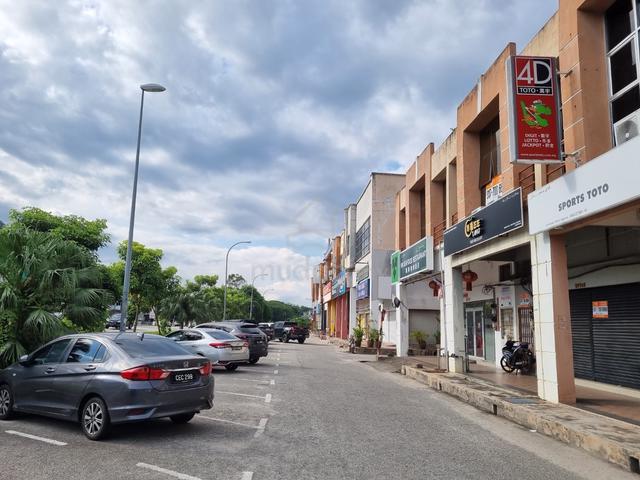 End Lot Ground Floor shop Kuantan 1