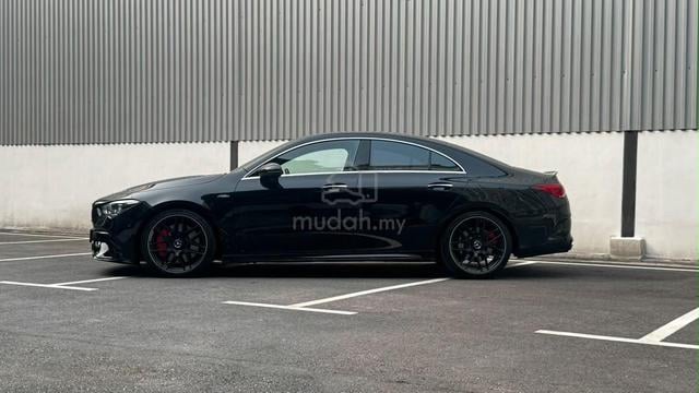 Mercedes Benz CLA45s AMG 4Matic+ Ori Low Mileage - 3