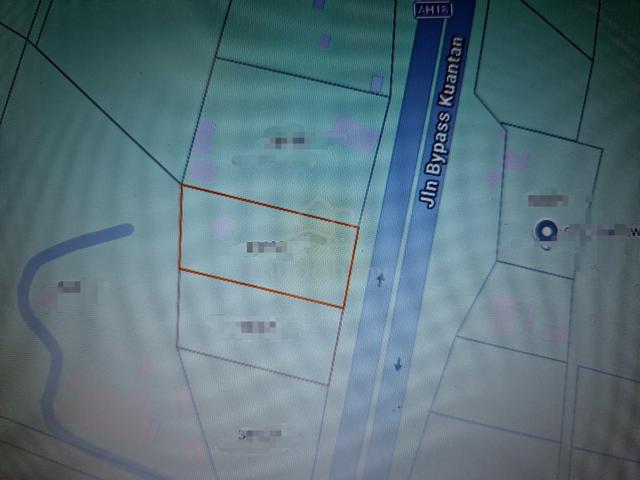 Two Adjoining Pieces of Land Kuantan. 1