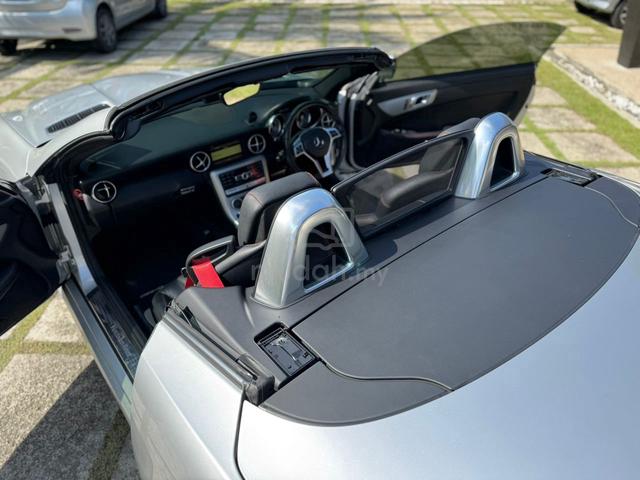 2011 Mercedes Benz SLK250 BlueEFFICIENCY 1.8 (A) - 4