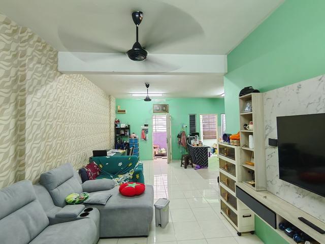 Unipark Condominium 1