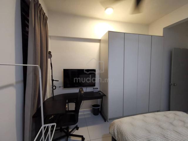 Room Rental at Twin Residences, Tampoi, JB Johor Bahru 1