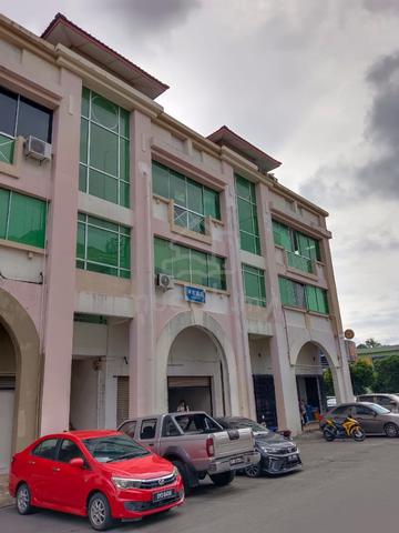 3 Storey Shoplot @Bundusan Square, Penampang 1