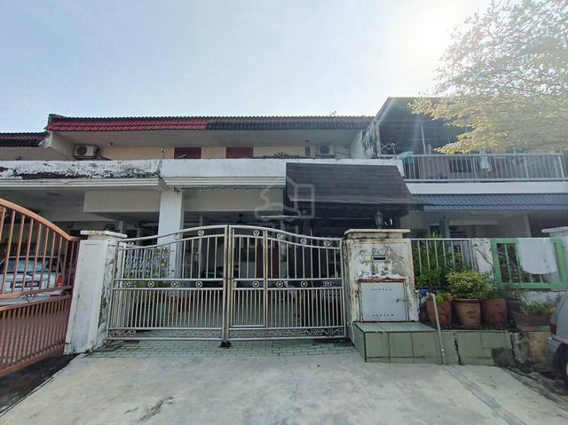 Rumah Teres Dua Tingkat Freehold Taman Dagang Jaya Ampang Selangor 1