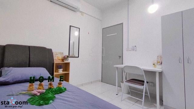 Single Room for Male, Axis Crown at LRT Pandan 1
