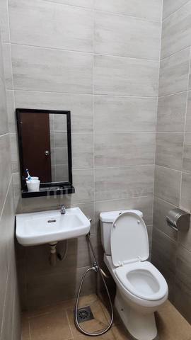 common room for rent tmn pelangi Jb 1