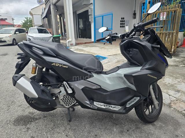 Carousel Image