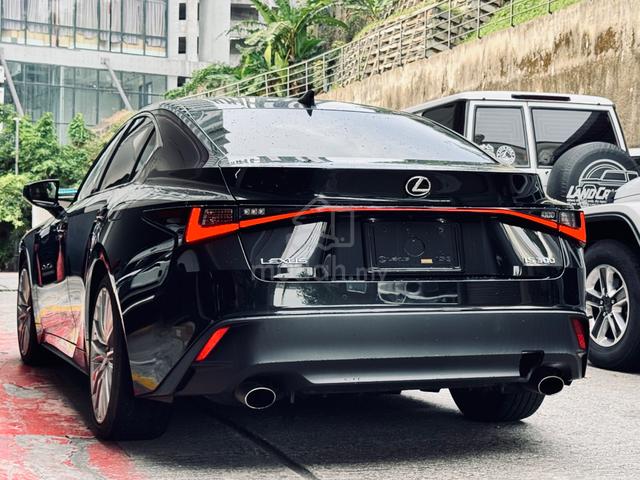 2021 Lexus IS300 2.0 Version L R/interior 20K KM - 4