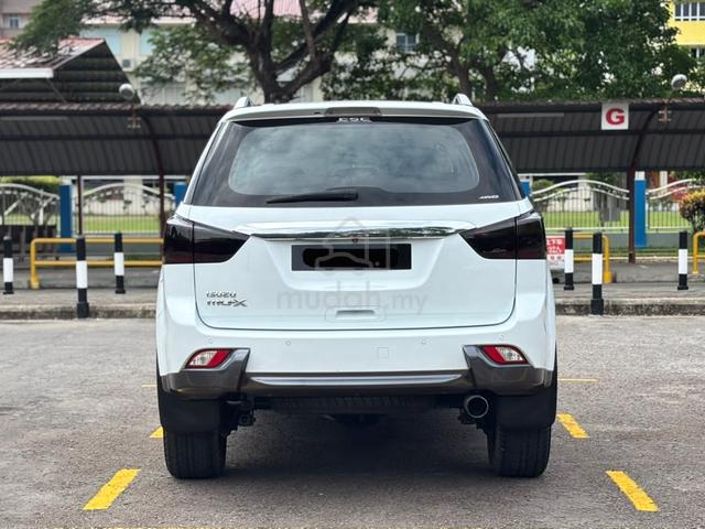 2015 Isuzu MU-X 2.5 4x4 (A) - 4