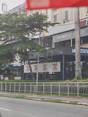 1st Floor shop on top of at coffee beam. Facing main road 1