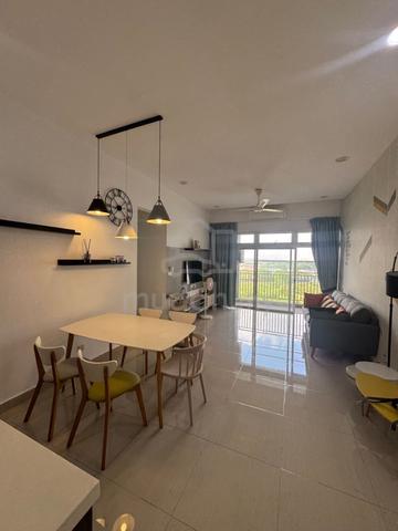 Centra Residences @ Nasa City 1